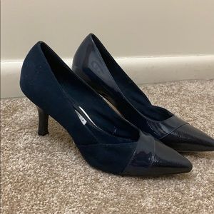 3” Navy pointed toe heels